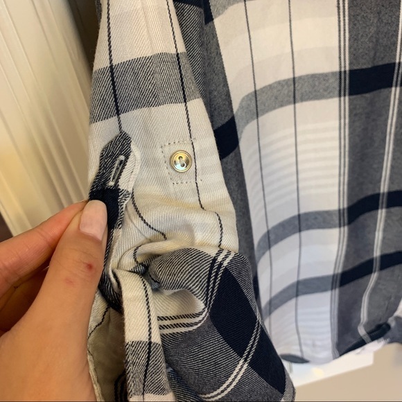 PLAID BUTTON UP SHIRT - Picture 7 of 8